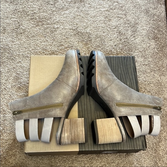 Sorel Addington Cut Out Bootie - Sahara Sz 9.5 ❤️ - Picture 5 of 7
